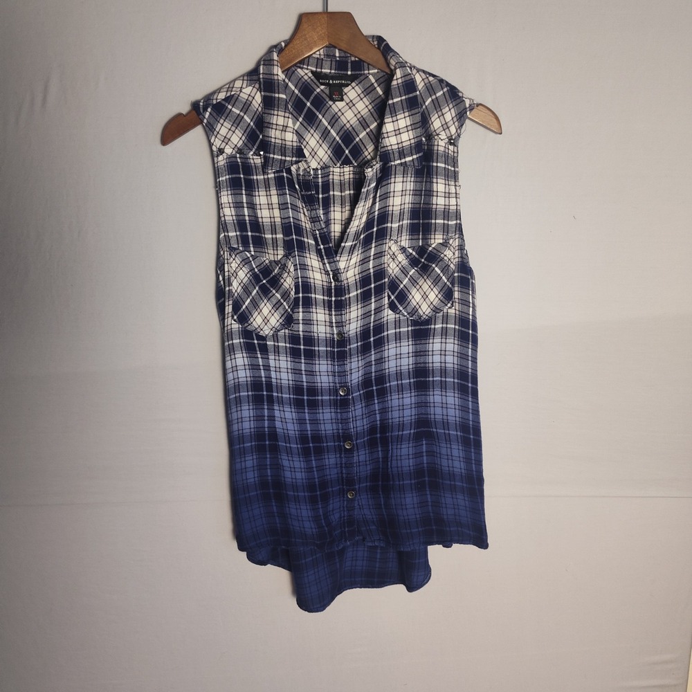 Rock & Republic Womens XL Blue Ombre Plaid Sleeveless Flannel Studded Shirt Top